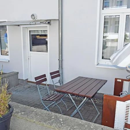 Homestay Selliner Nur 500 M Bis Zum Sellin (Rugen)